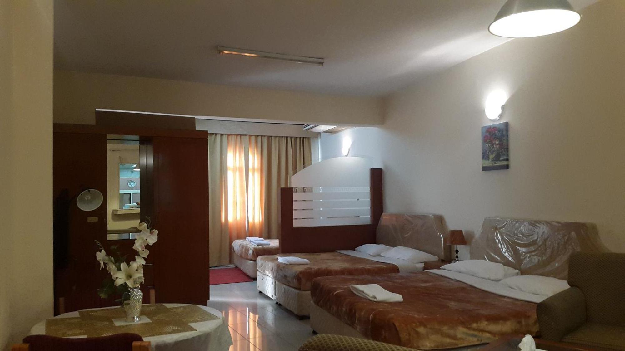 Al Raein Holiday Homes Дубай Екстериор снимка