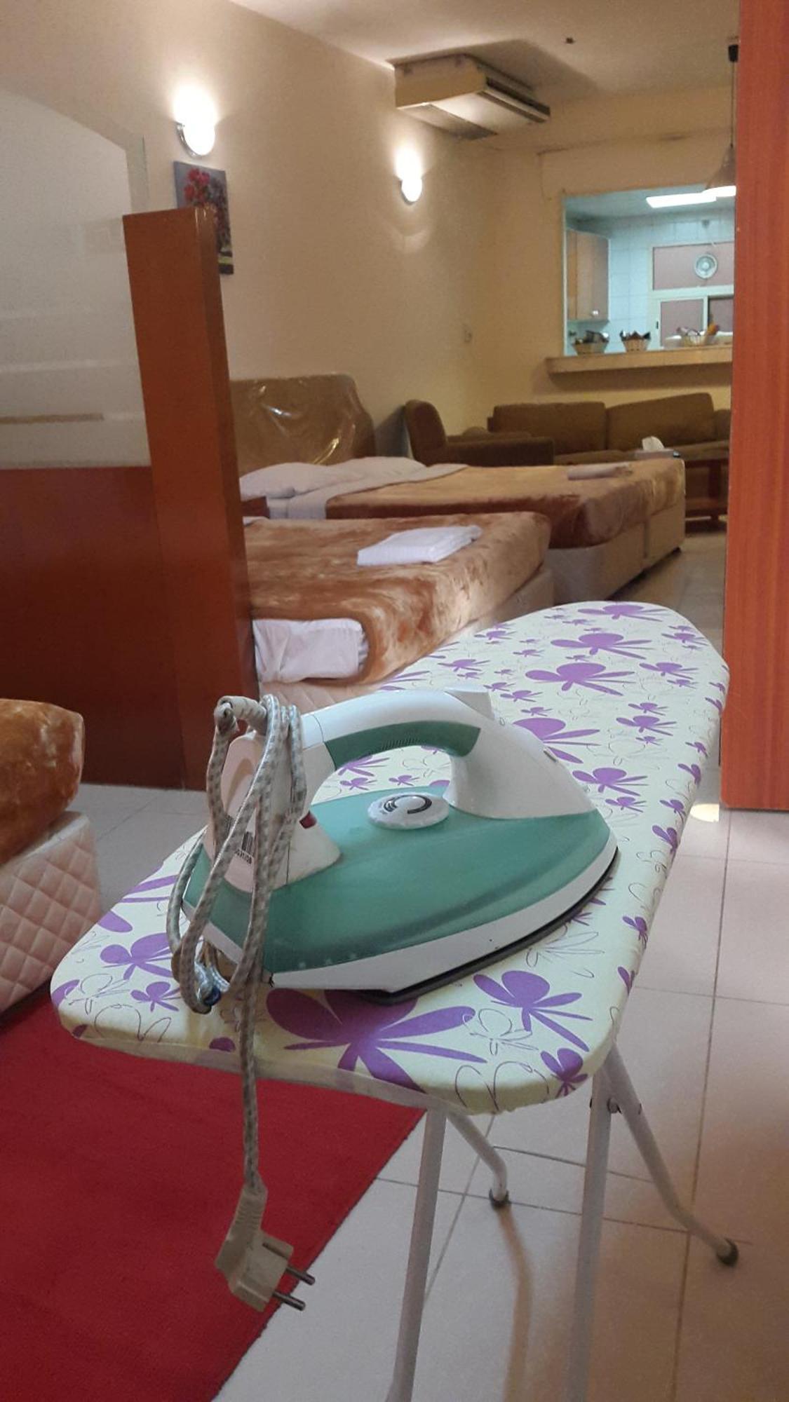 Al Raein Holiday Homes Дубай Екстериор снимка