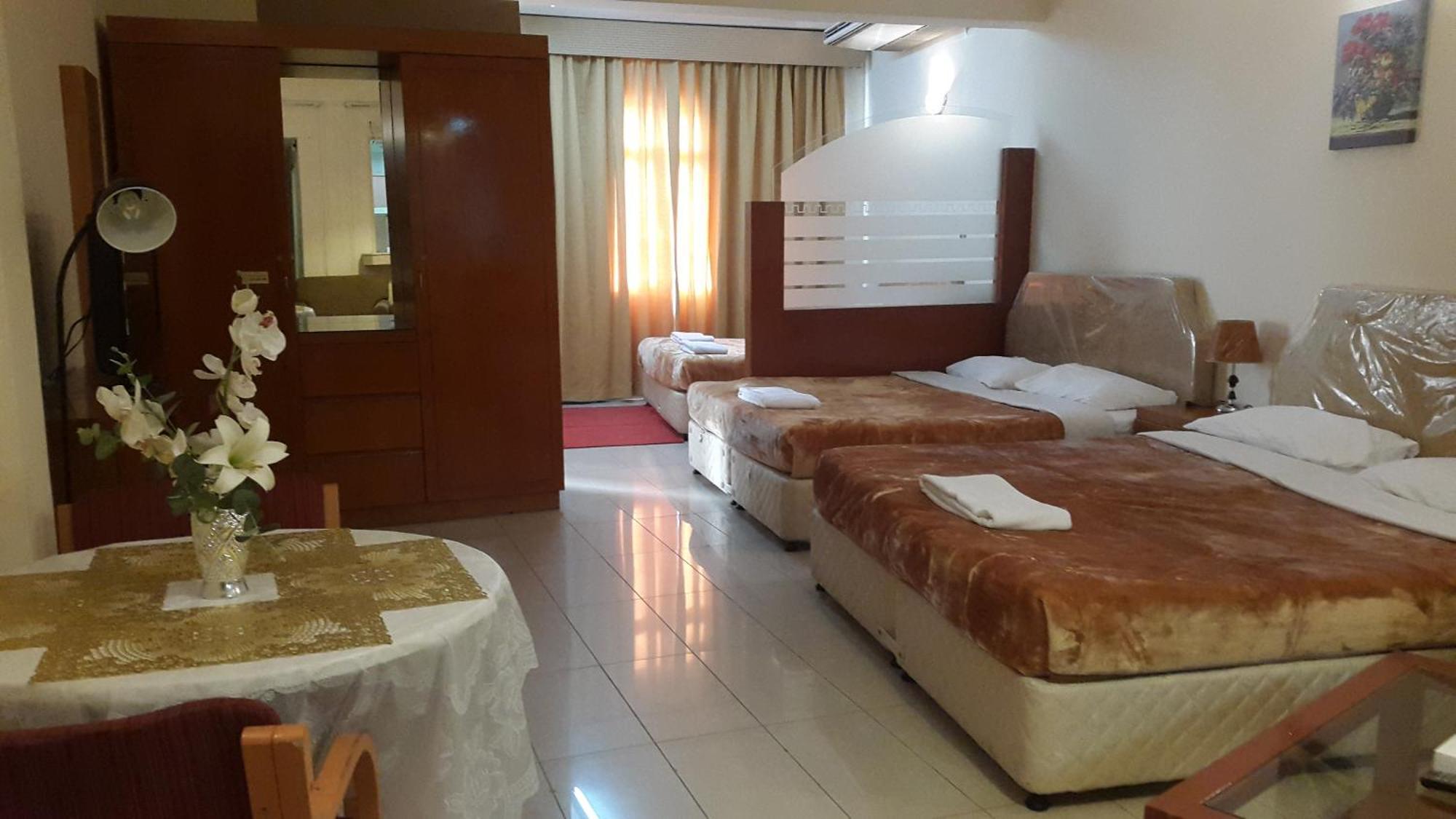 Al Raein Holiday Homes Дубай Екстериор снимка