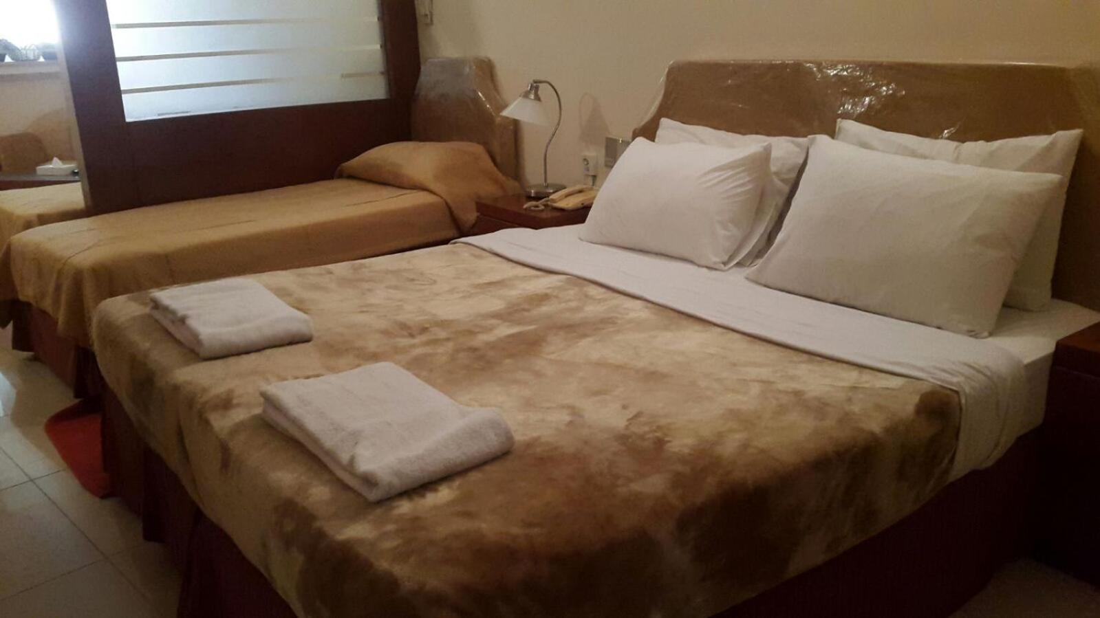 Al Raein Holiday Homes Дубай Екстериор снимка